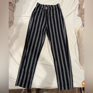 Brandy Melville Tilden striped pants. Fits like an XS/S
